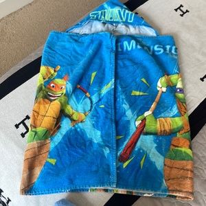 Teenage mutant ninja turtle, hooded towel